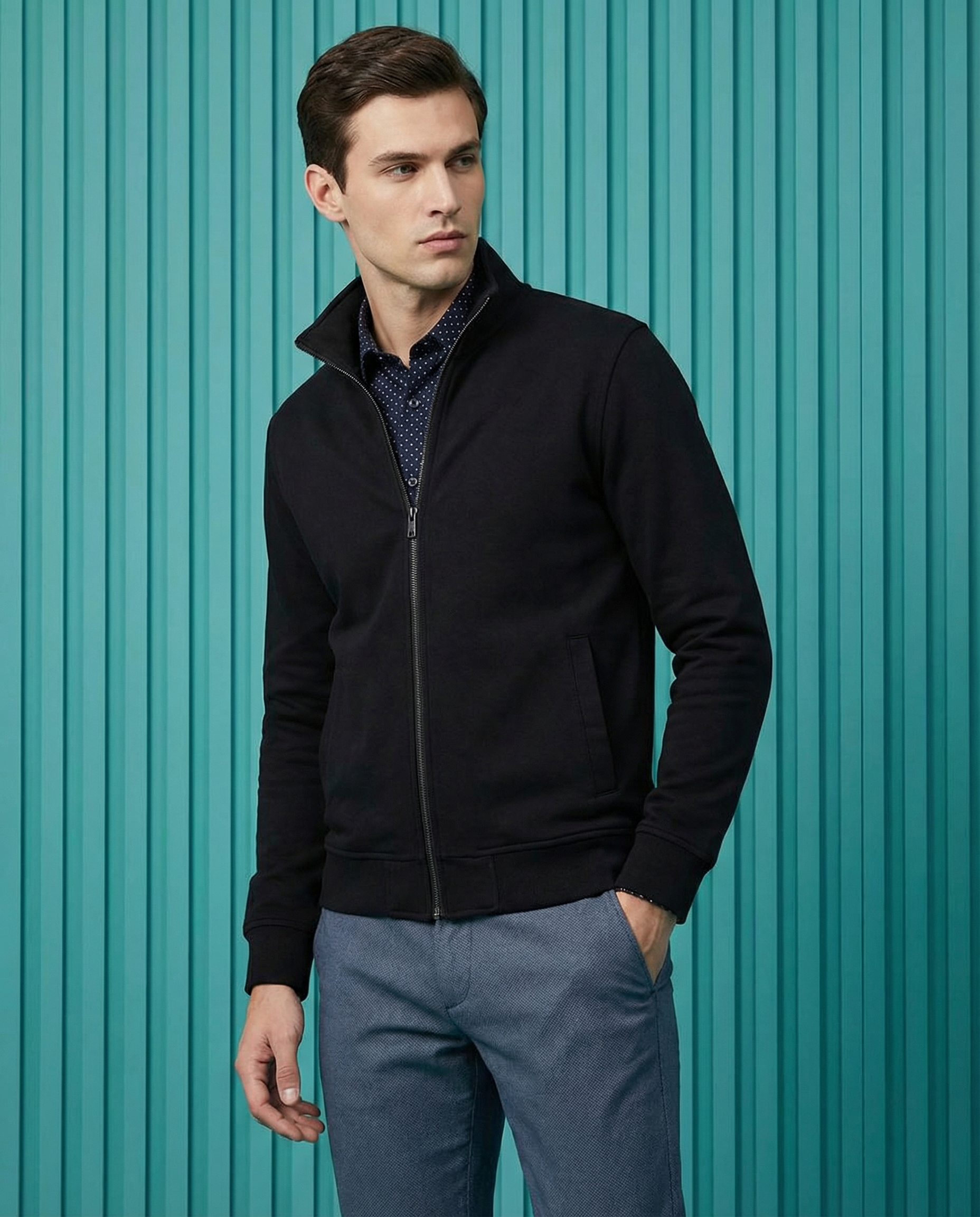 Functional Black Canvas